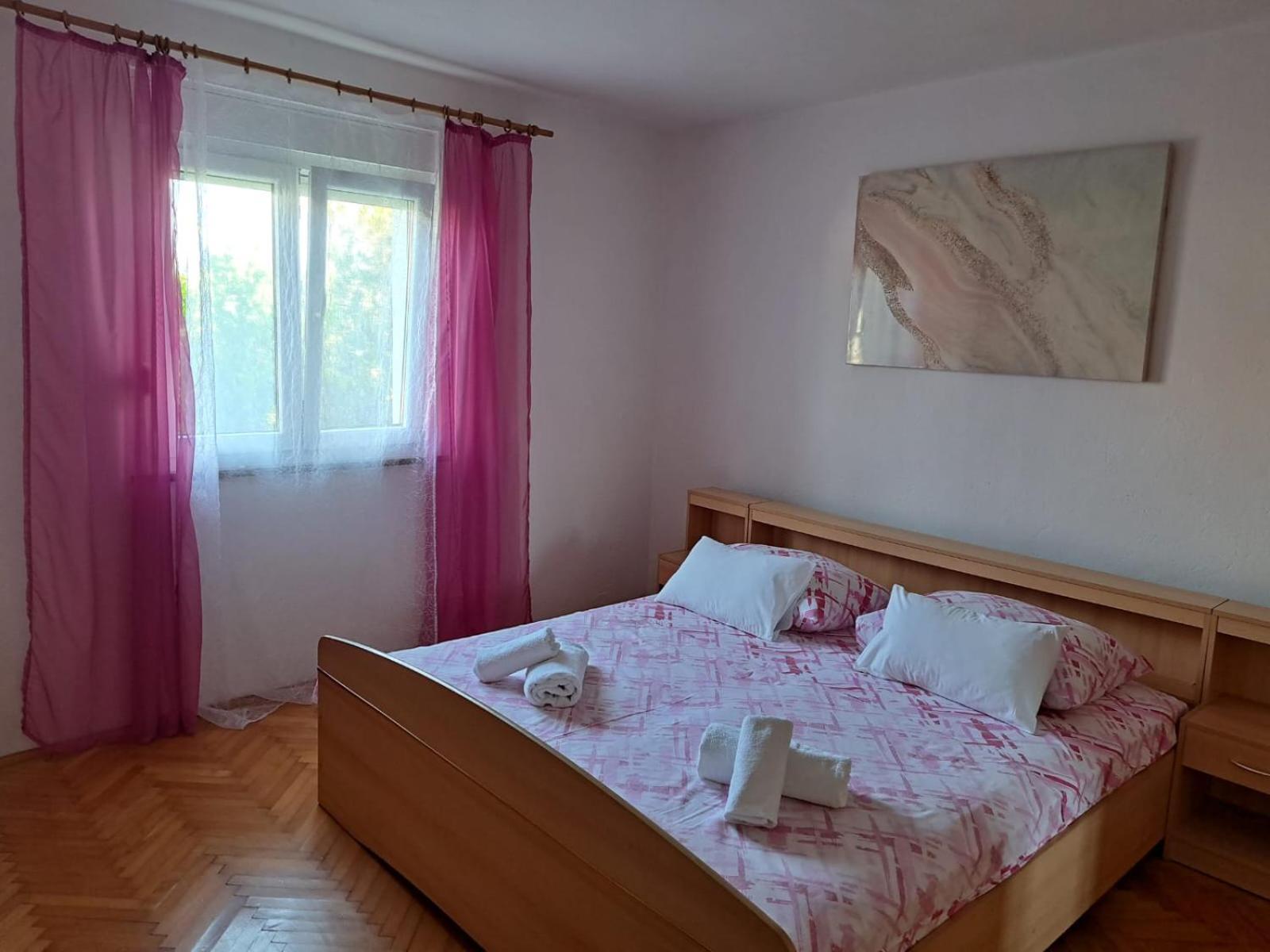 Apartment Robo Omiš Eksteriør bilde